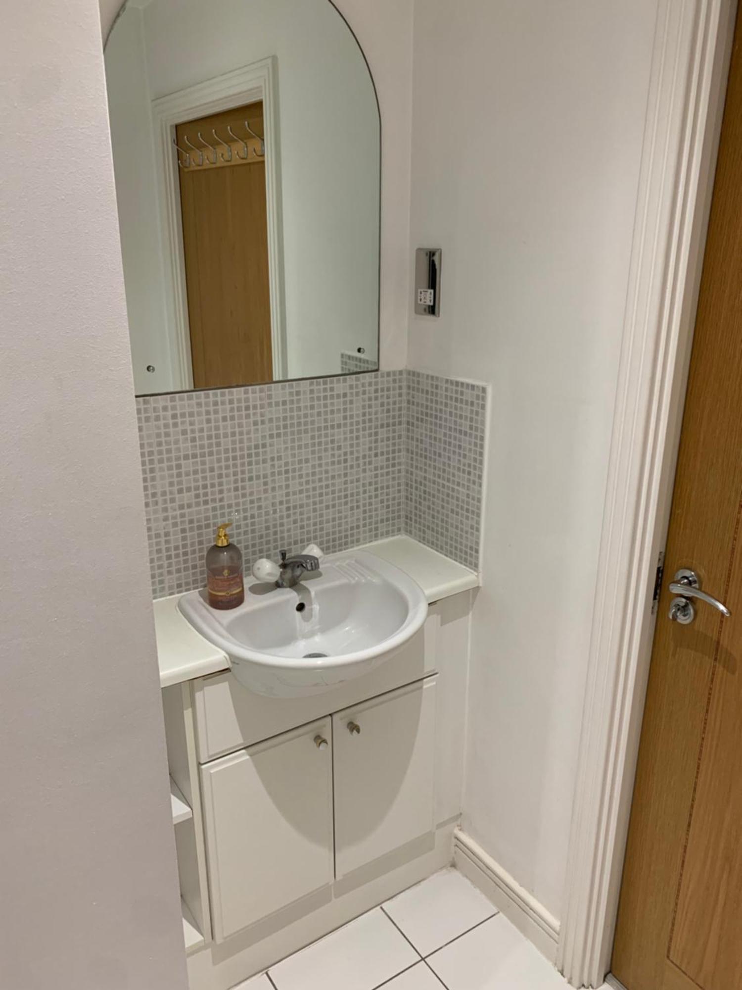 Room In Stratford With Private Bathroom And Parking Лондон Екстер'єр фото